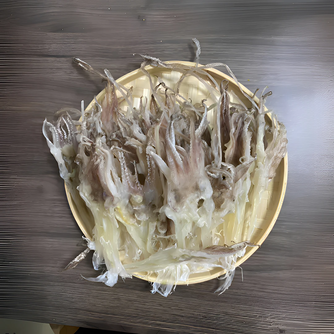 本港鱿鱼烤鱿鱼头淡干大号鱿鱼头炒菜专用手撕鱿鱼干烧烤鱿干货