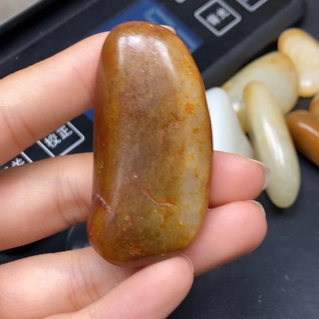 和田玉（糖玉）未镶嵌挂件