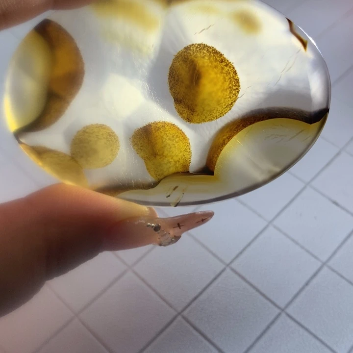 孙***娘未镶嵌颈饰玛瑙/玉髓