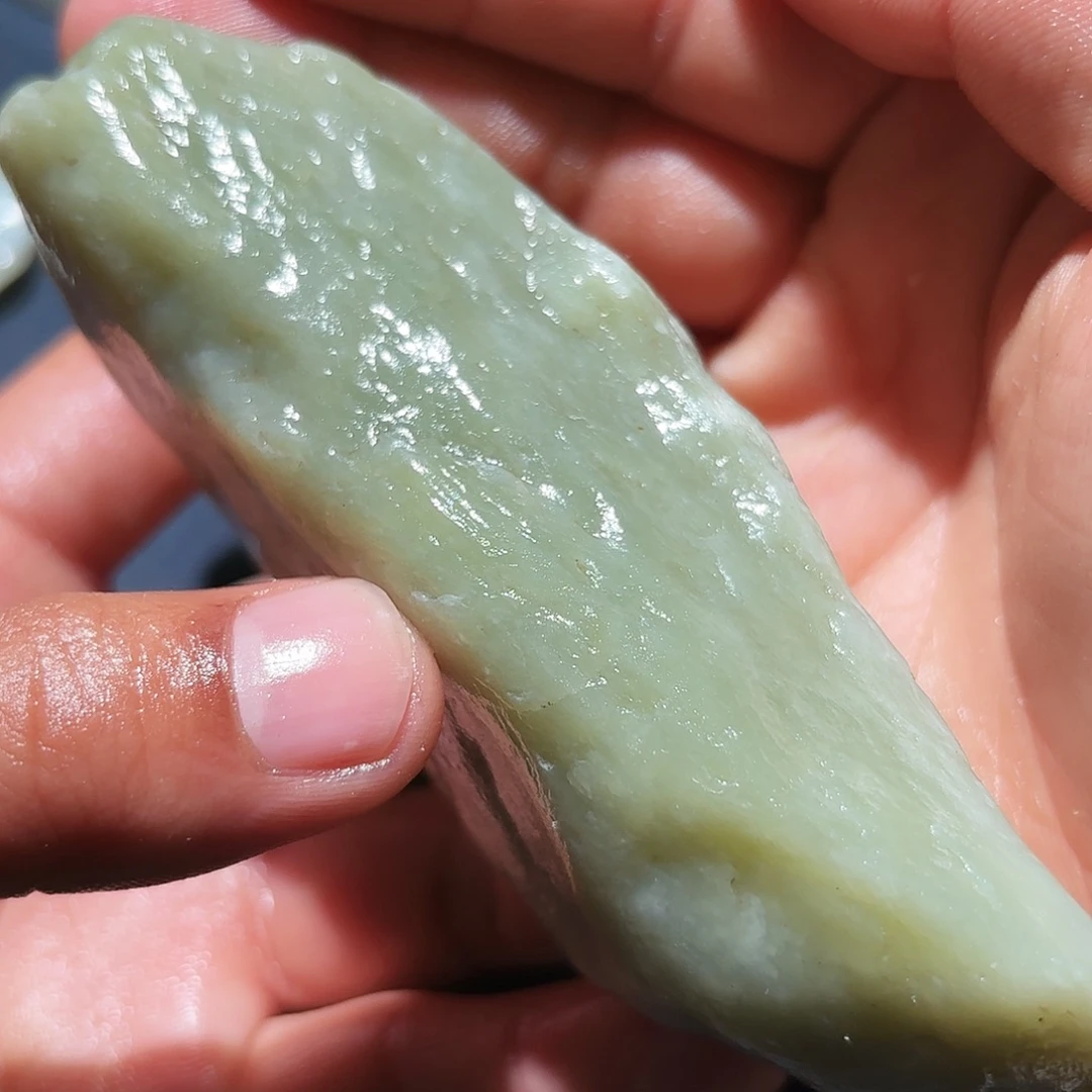 和田玉未镶嵌珠宝奇石