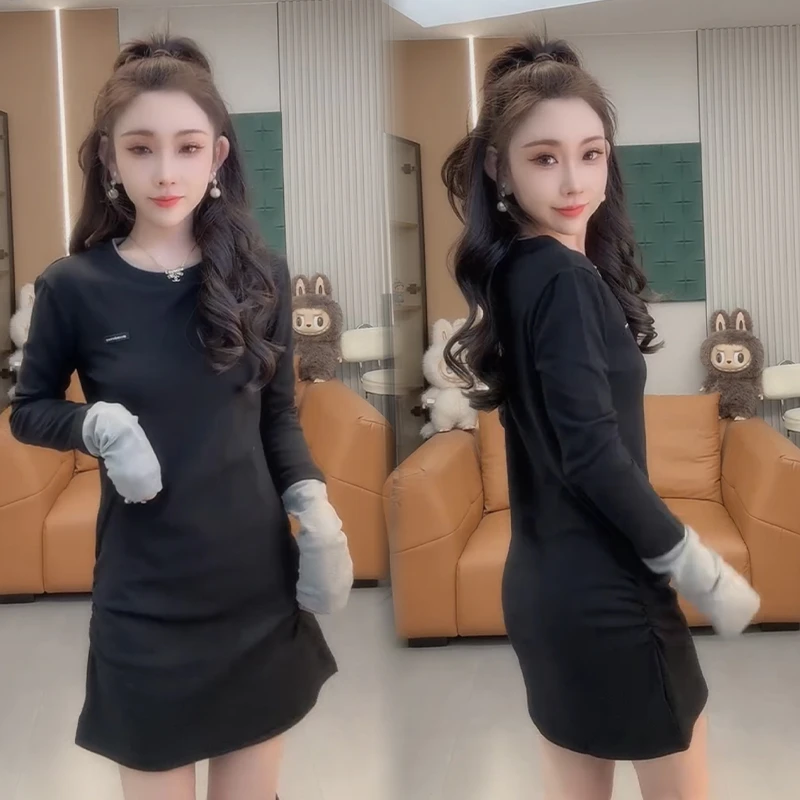 2025秋冬新款时尚显瘦气质网红高档洋气女高级百搭宽松大码连衣裙