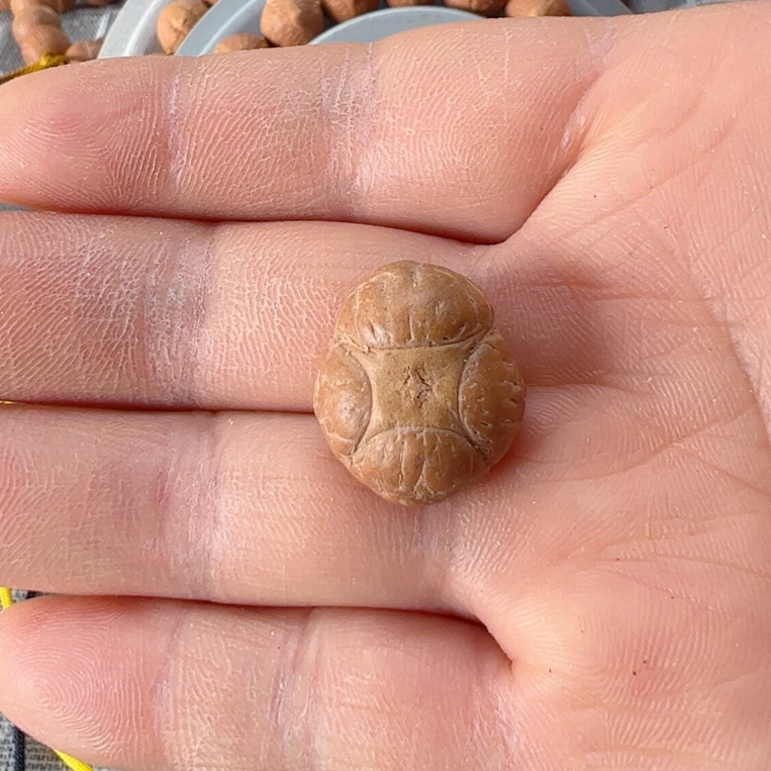 凤眼菩提吊坠18麒麟8@5219