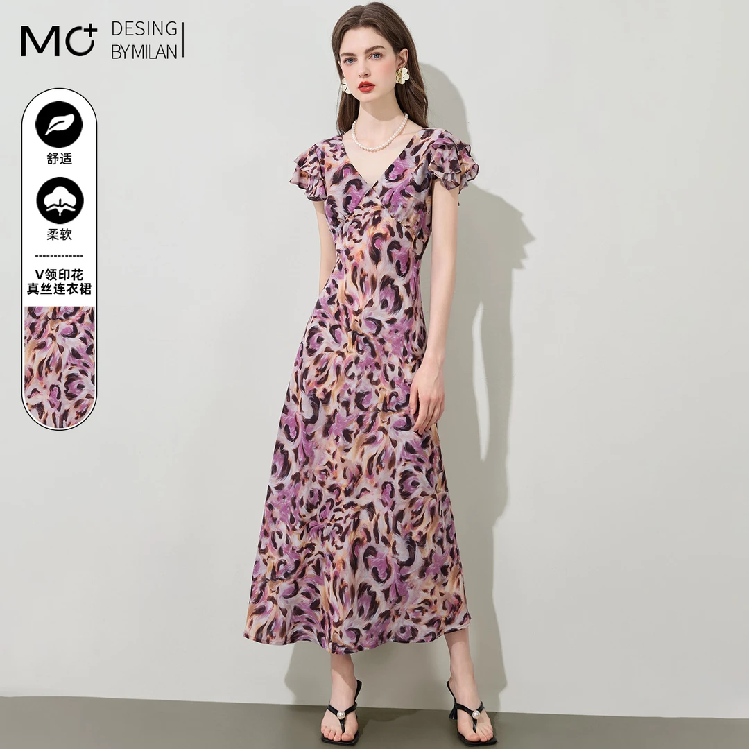2025夏季新款法式真丝V领碎花飞飞袖桑蚕丝今年流行爆款连衣裙女