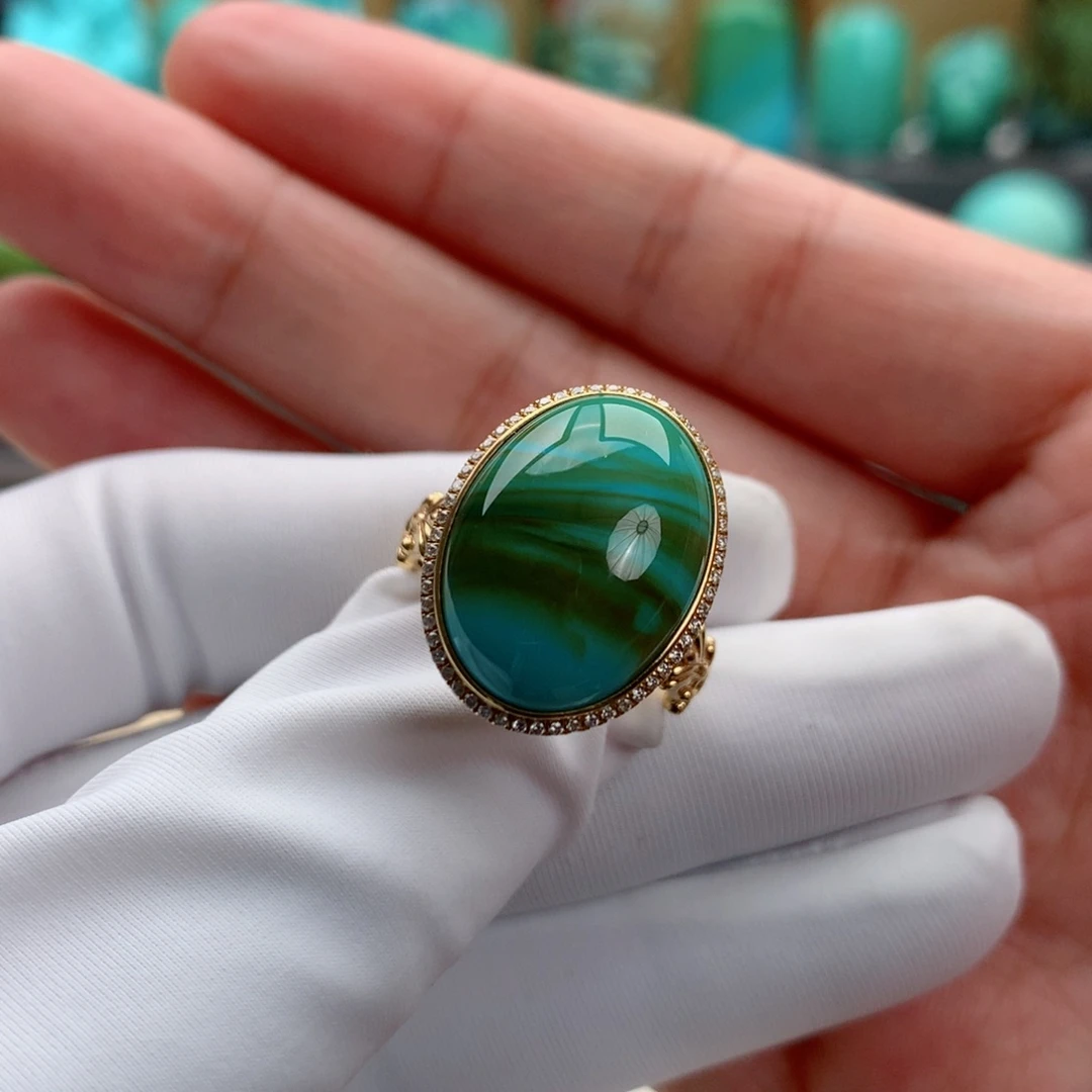 18K金镶嵌绿松石精品