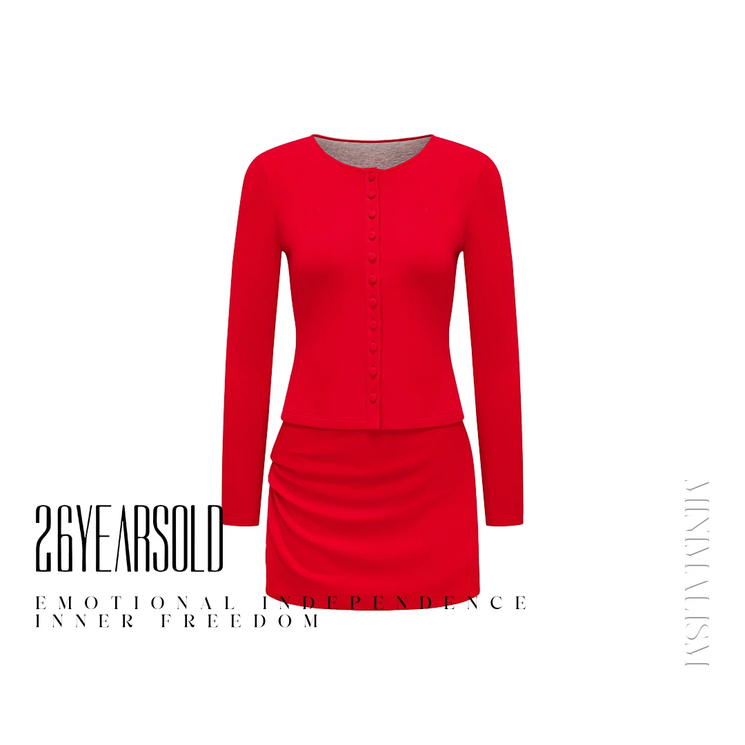 26YEARSOLD新年圣诞红色圆领长袖单排扣捏褶半裙套装24AW-7802Z