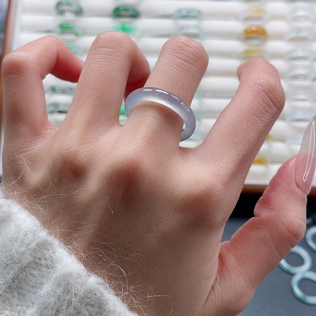 翡翠未镶嵌戒指18号