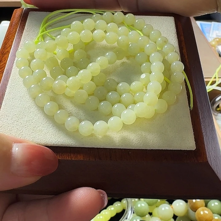 废***林和田玉（糖玉）未镶嵌手链