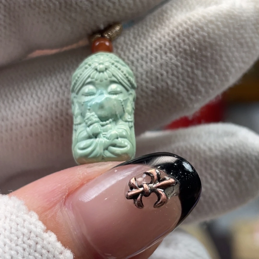 绿松石未镶嵌挂件