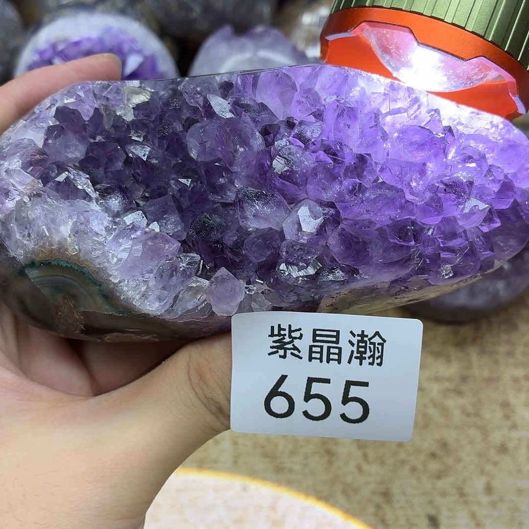 未镶嵌水晶大型摆件（非配饰）