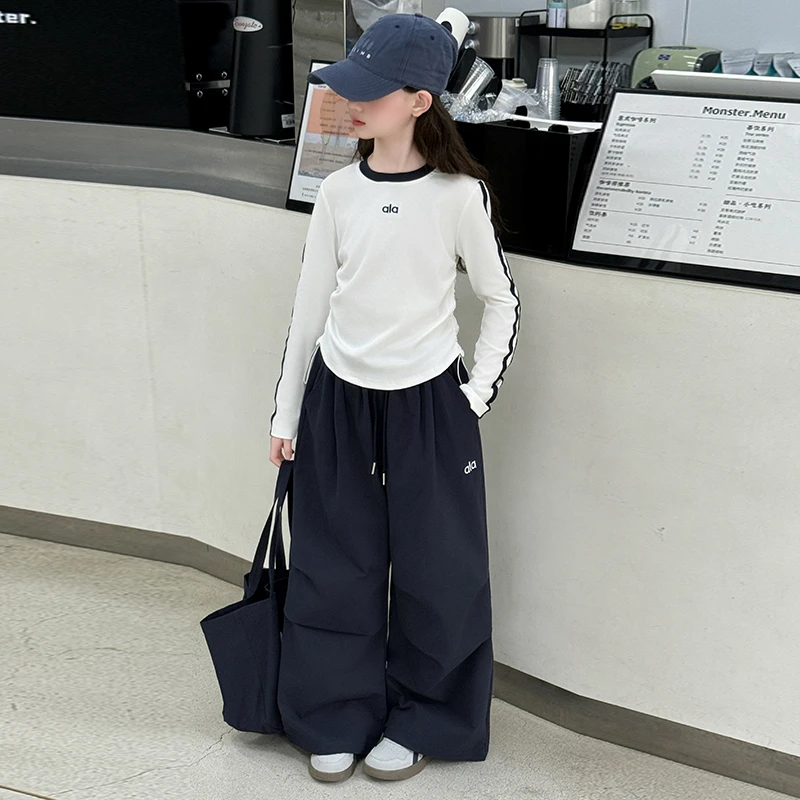 女童套装2025秋季新款中大童时髦洋气拉条长袖打底衫阔腿裤两件套