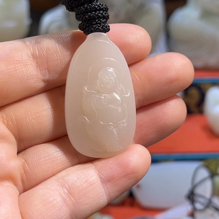 和田玉（糖玉）未镶嵌挂件