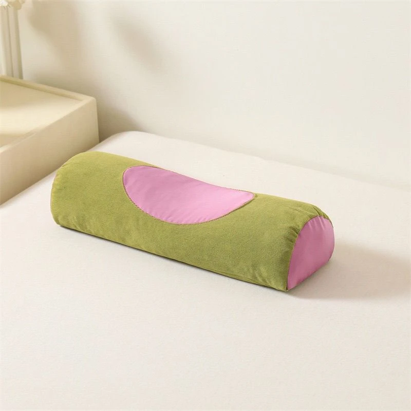 舒适护颈养生枕颜色不挑40*12