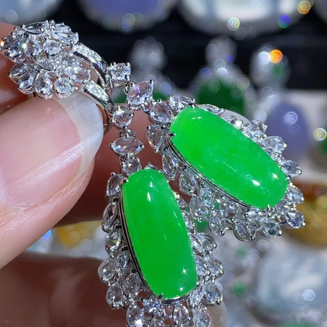 翡翠18K金镶嵌耳饰耳饰