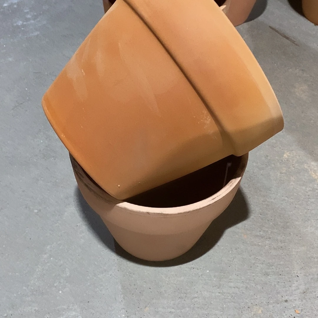 瑕疵红陶16×13-2