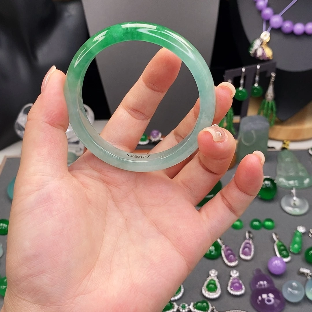 焱***斌非金属仿水晶所见即所得0000001