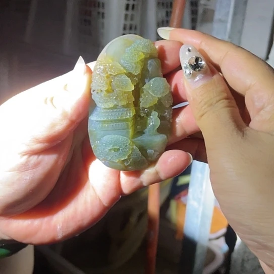 岫玉未镶嵌吊坠暖**阳吊坠