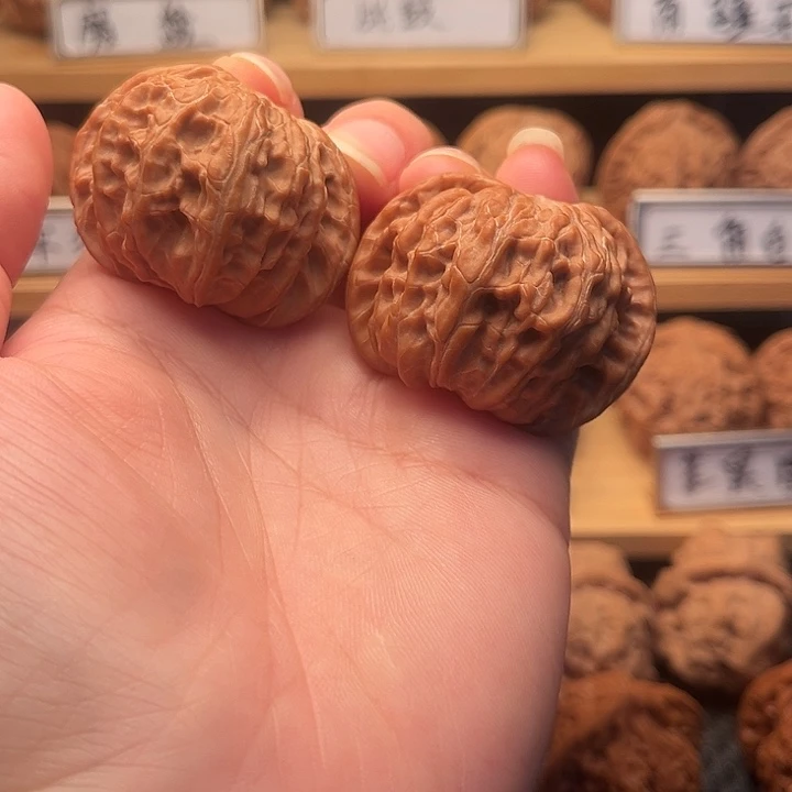 把件文玩核桃43蝴蝶磨