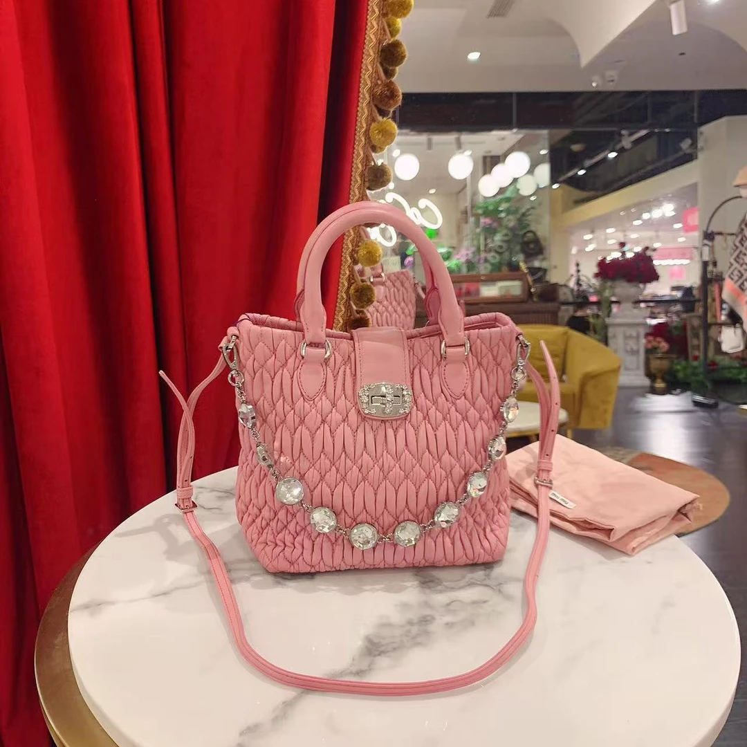 95新 MIU MIU/缪缪 褶皱水钻链条单肩包粉色银扣/48641628