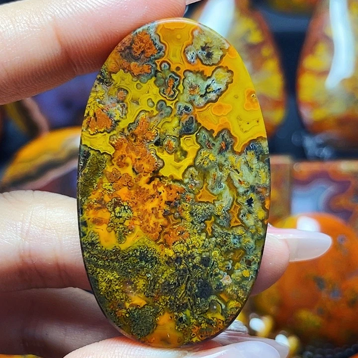 未镶嵌颈饰玛瑙/玉髓