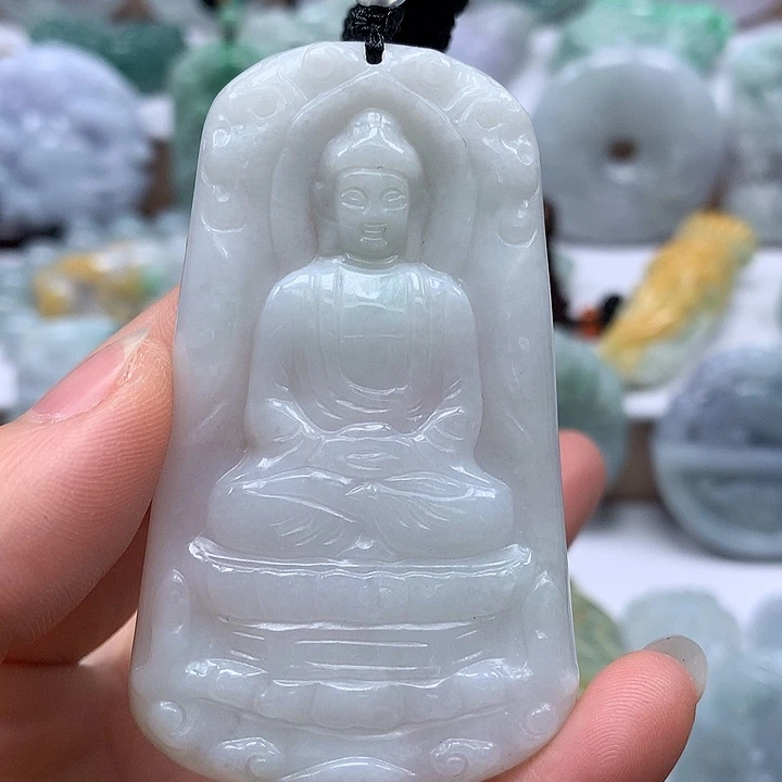 翡翠未镶嵌颈饰大日如来福利