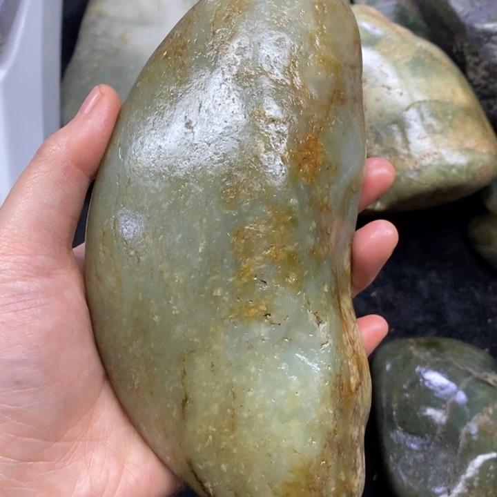 未镶嵌和田玉（糖玉）挂件