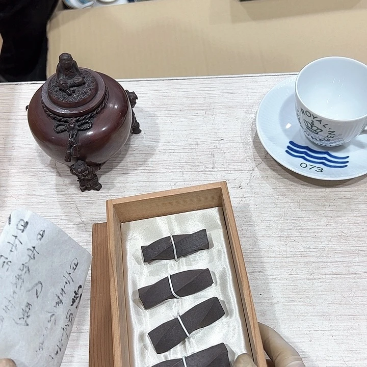 念*新亿阁中古商品无售后