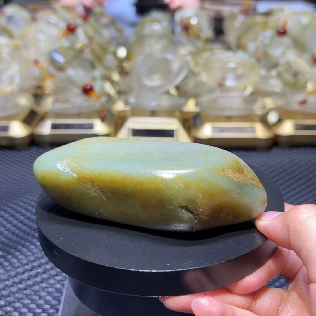 和田玉（子料）未镶嵌吊坠(不含链)317克