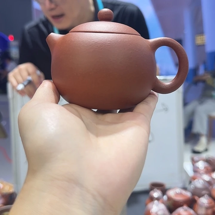 紫砂茶杯红清水西施 200CC