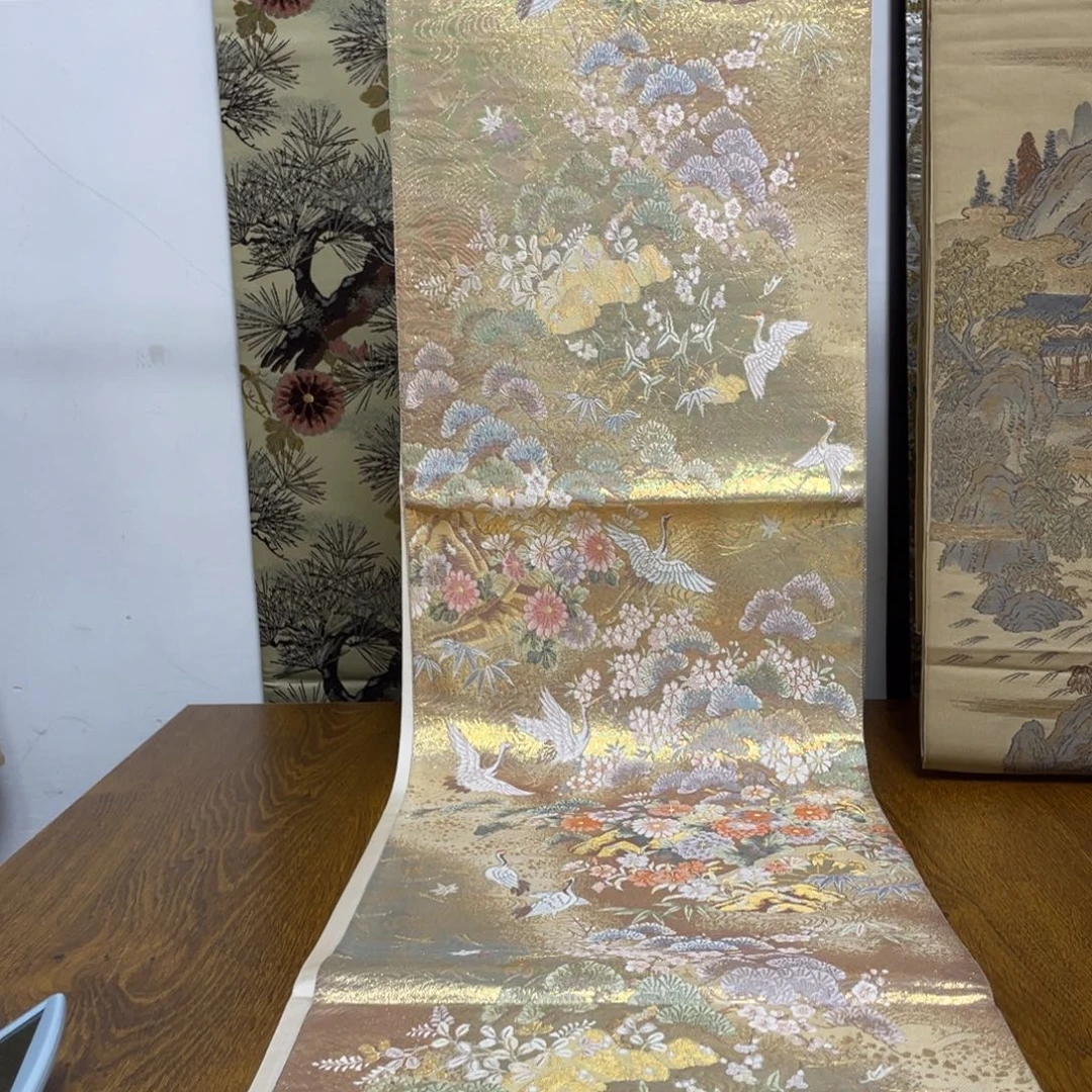 刺绣织锦技艺高超的