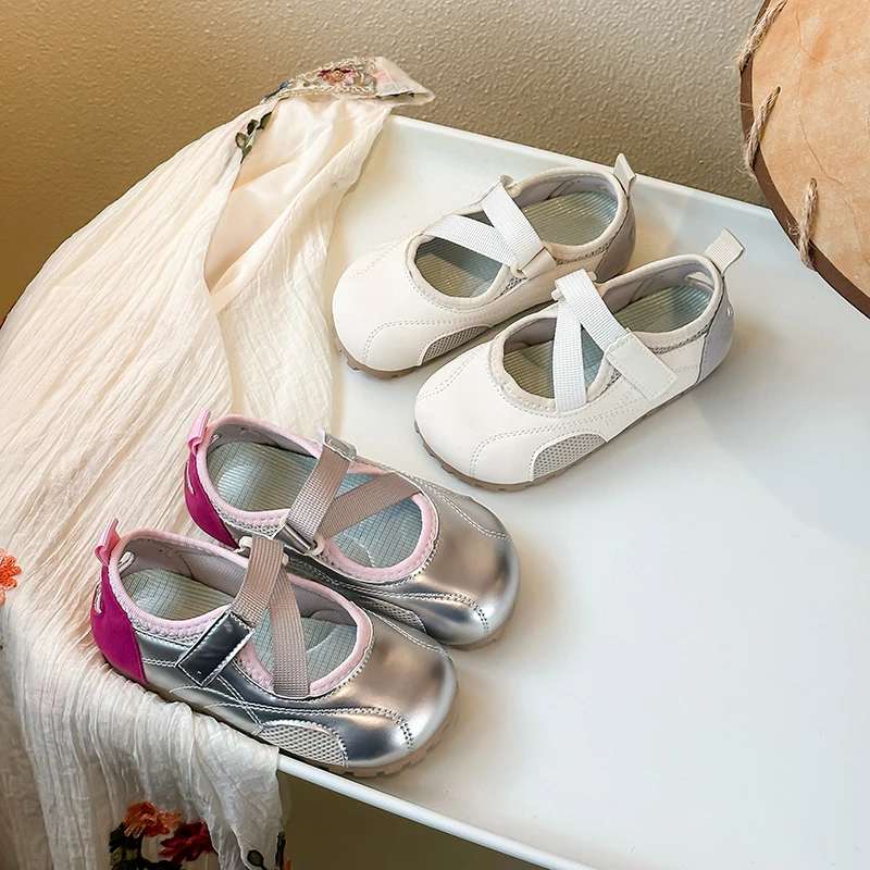 儿童鞋子2025春秋新款韩系女童拼接软底百搭小皮鞋女孩时尚公主鞋