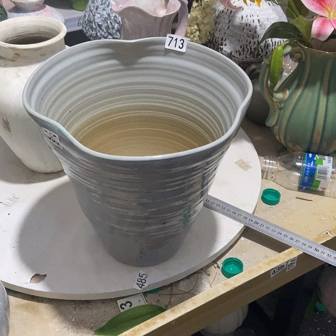杰***派景德镇花瓶微瑕福利款