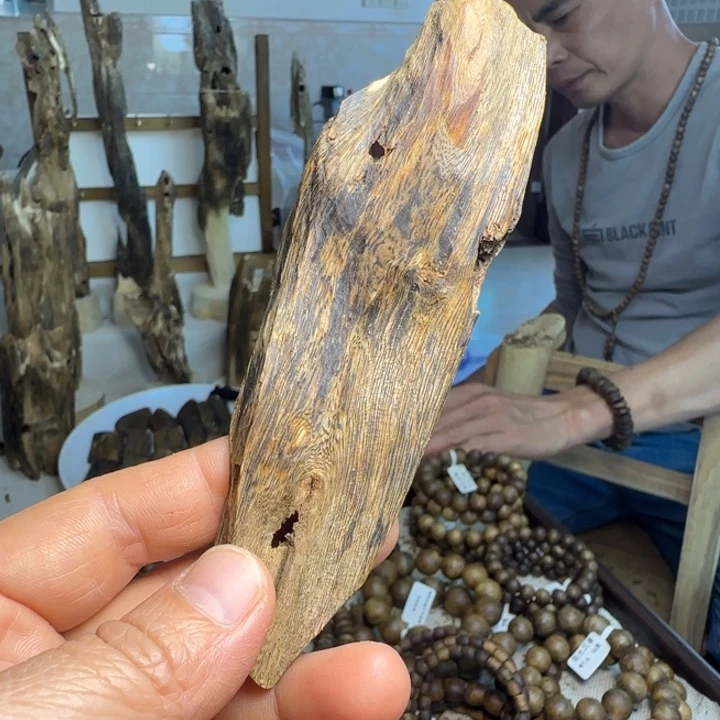 沉香碎屑沉香19克