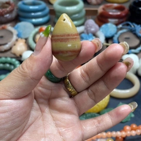 合金石英质玉（黄龙玉）手链