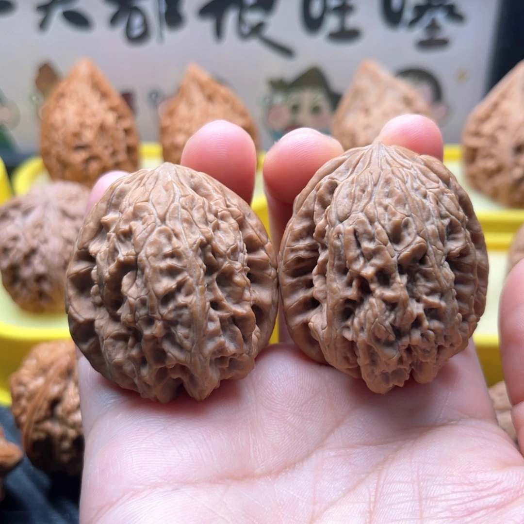 吊坠文玩核桃40老树暴雪