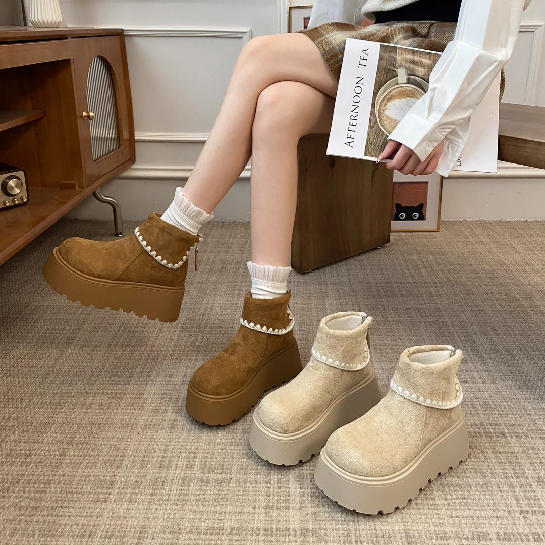 贾不假马丁靴女款2025新款秋冬时尚百搭复古小个子松糕底增高短靴