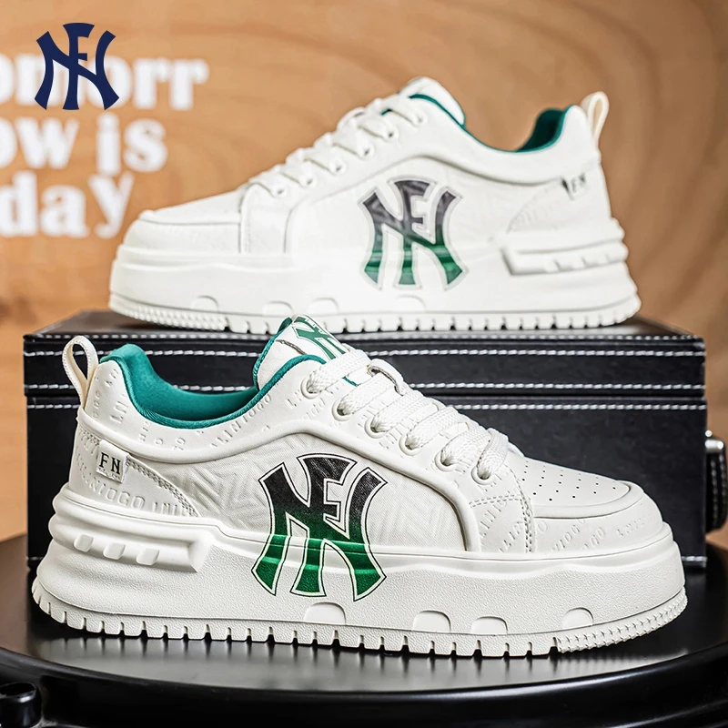 秋季男款2025新款休闲鞋时尚百搭网红爆款板鞋厚底增高户外运动鞋