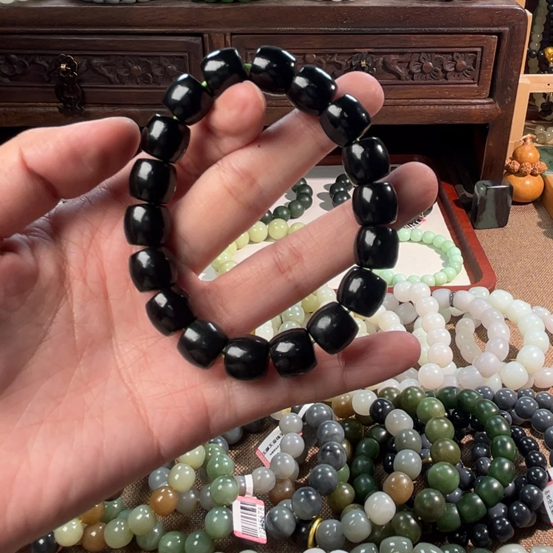 和田玉未镶嵌手链