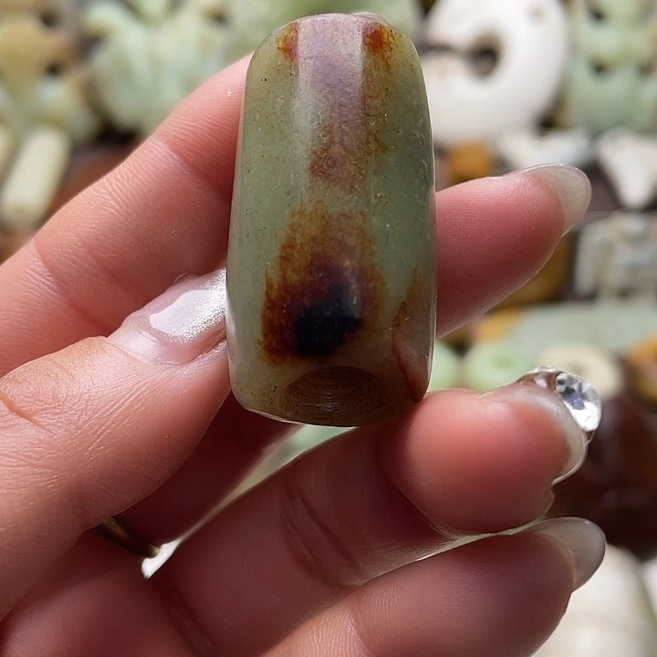 岫岩河磨玉（透闪石质玉）未镶嵌把件