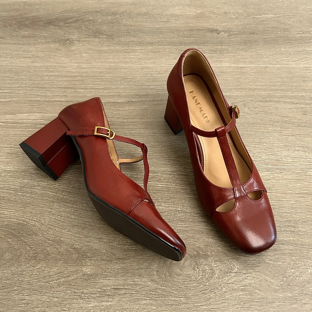 Dannyfrey港风复古高级感气质镂空T字宽绑带方头粗高跟玛丽珍鞋