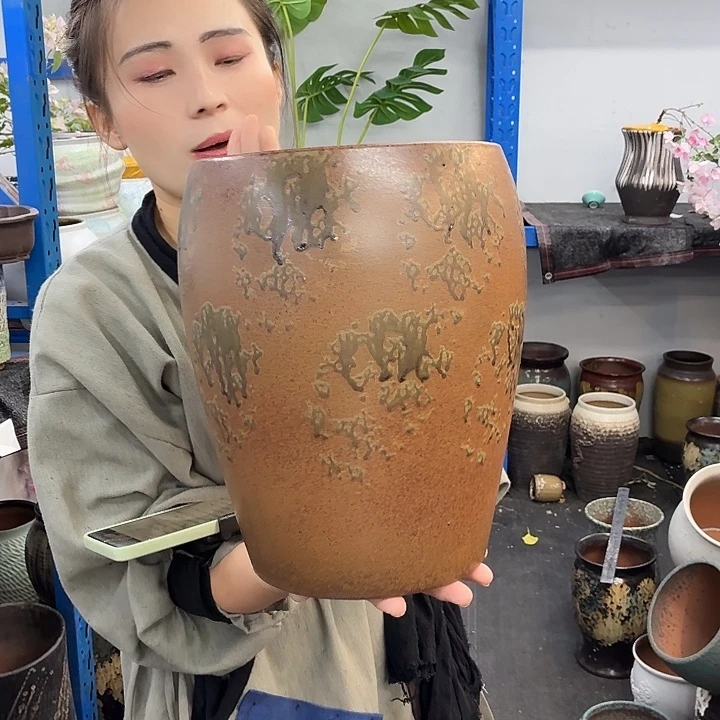 20+27 -粗陶花盆有孔