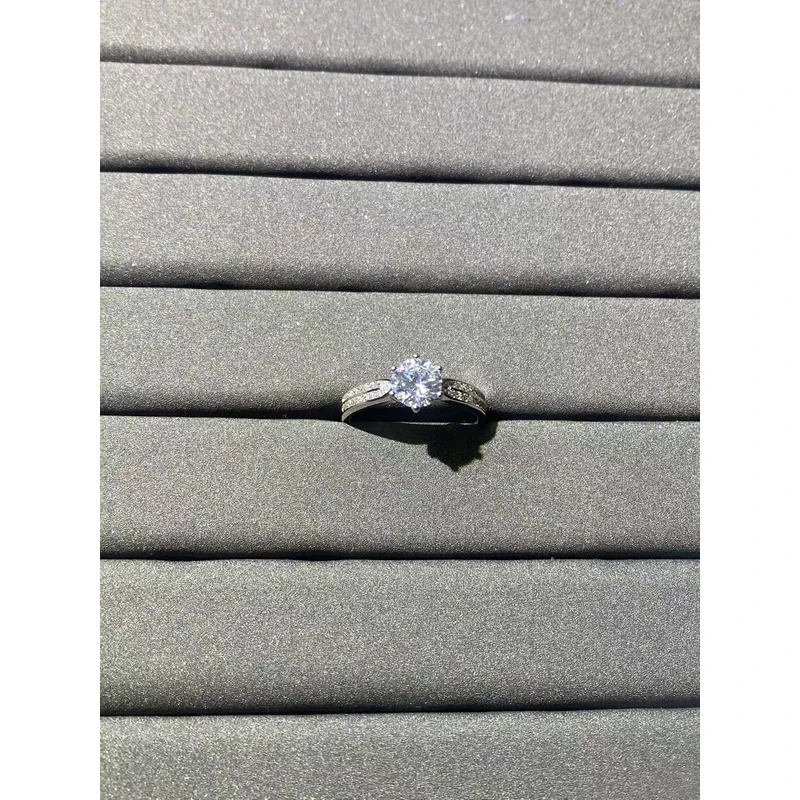 戒指 a34白色星光皇后戒指多样性发货