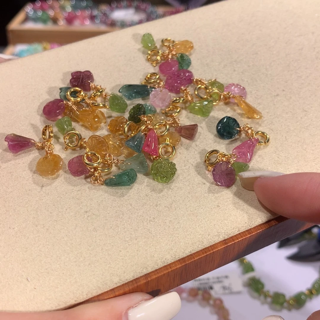 碧玺多样性发货一件未镶嵌