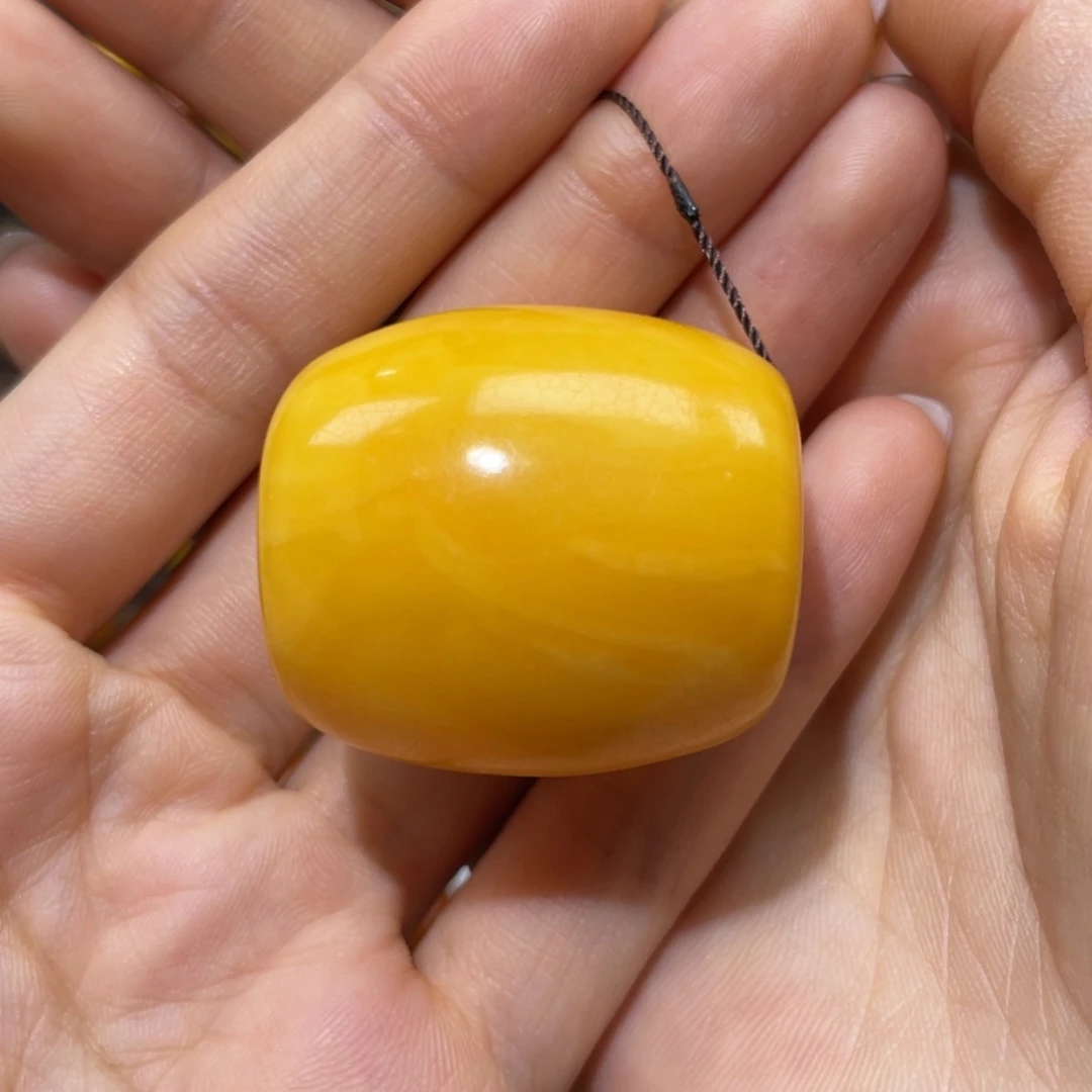 【闪购商品】琥珀裸石未镶嵌桶珠