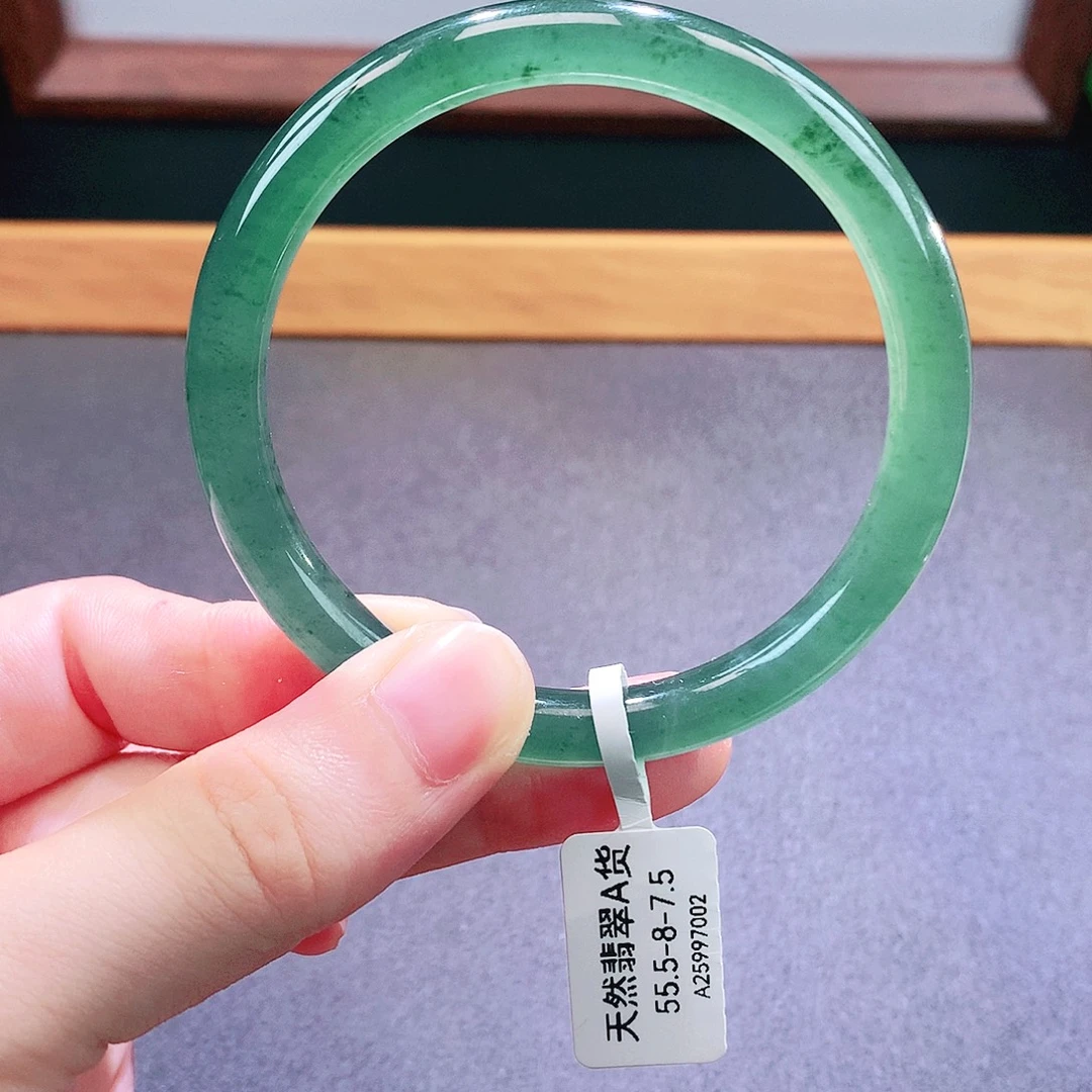 未镶嵌手镯翡翠天然翡翠