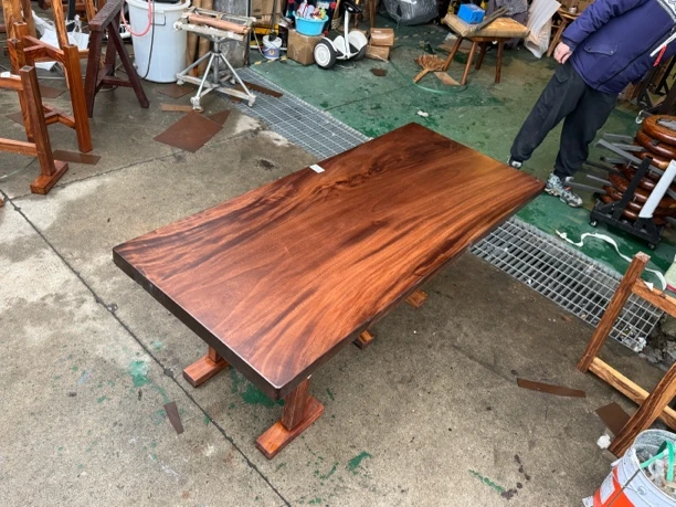 532 胡桃木大板 175×77×6.2