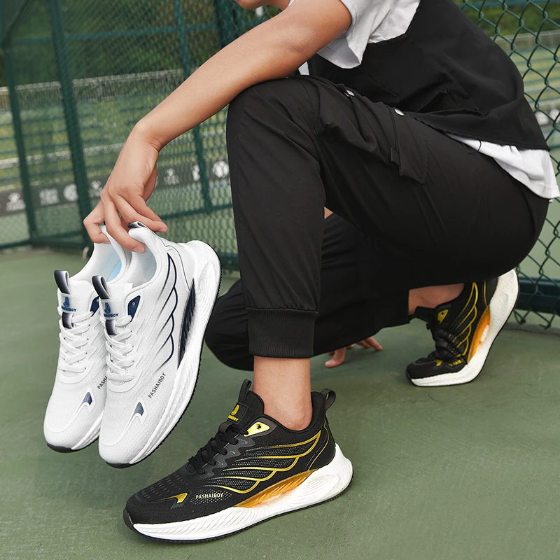 京【PASHAIBOY红董专属】新款舒适轻便情侣百搭潮鞋运动休闲慢跑鞋。