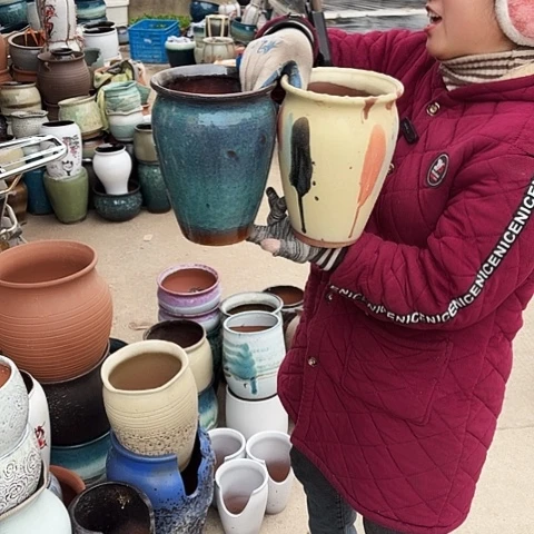 口17高23瑕疵盆子。