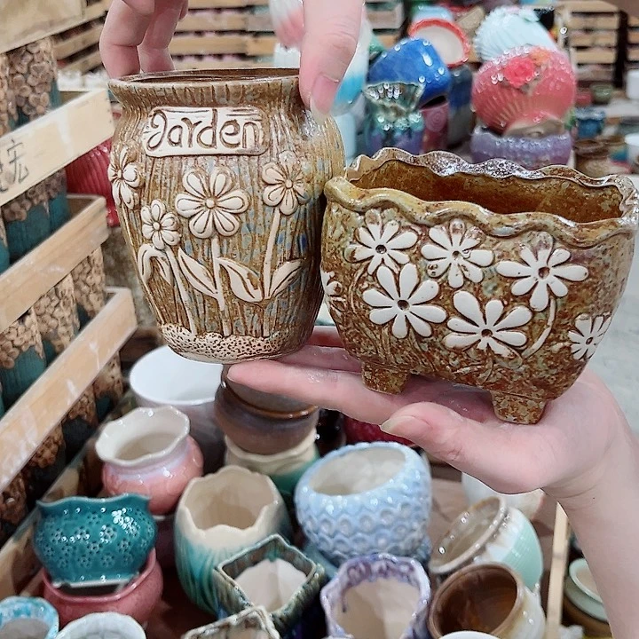 有孔.凑单10元陶瓷花盆发货！