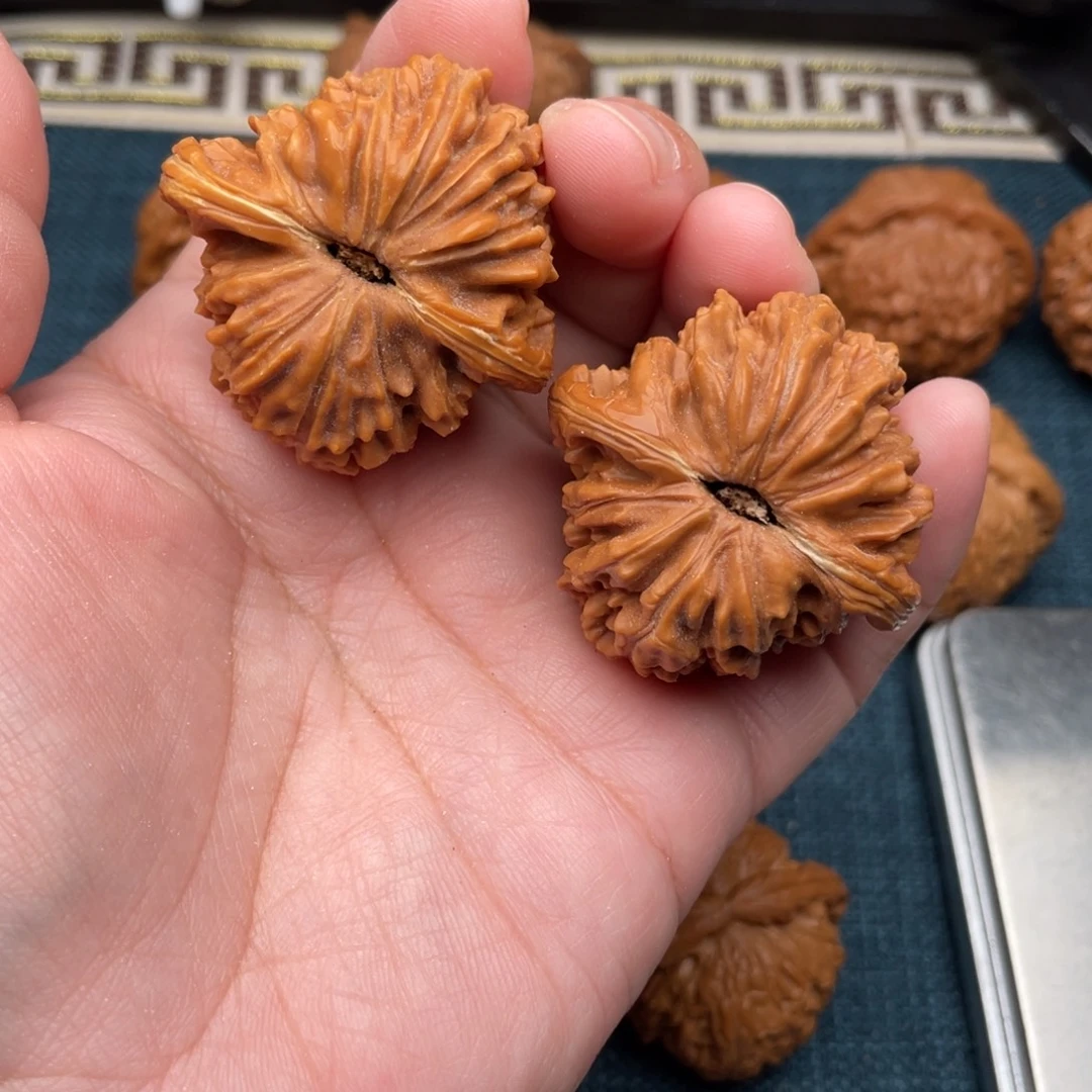 文玩核桃把件平谷四座楼42