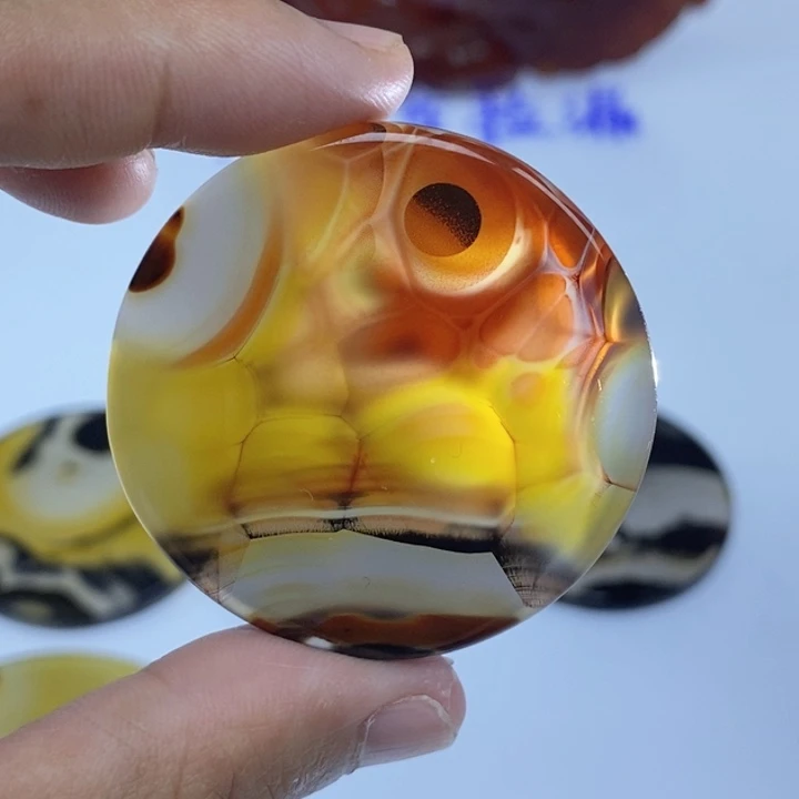 玛瑙/玉髓未镶嵌珠宝半成品